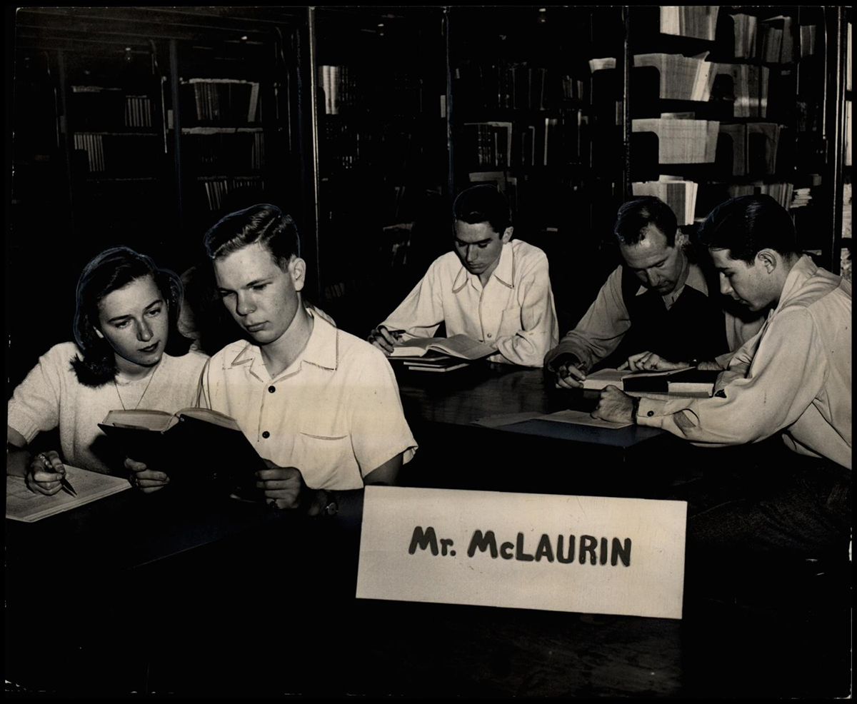 Copy of fig 11.5 George McLaurin Segregated Desk copy
