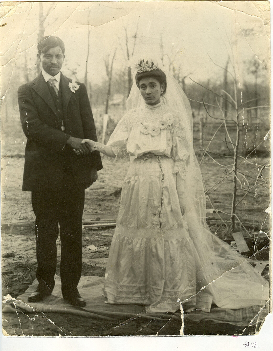 Copy of fig 7.4 Nestor and Paz Cervantes in Dow Oklahoma 1910 copy