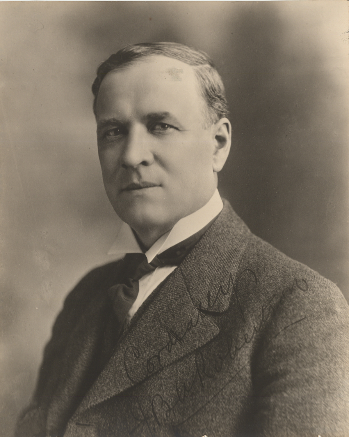 Copy of fig 8.2 Governor Robertson portrait OHS copy